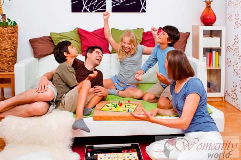 Aktivitäten und Spiele für die Kinder zu Hause