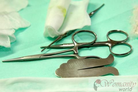 La circoncision, le cas échéant?