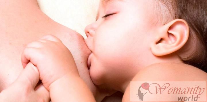 WHO beveelt het verlengen van borstvoeding tot twee jaar