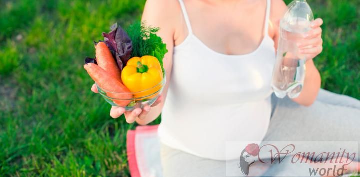 55% Van de zwangere vrouwen veranderen hun dieet gewoonten.