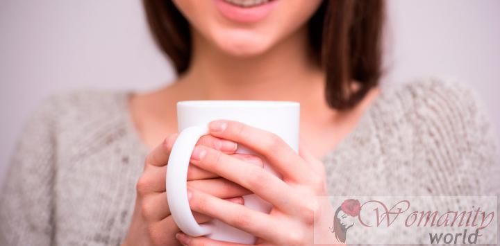 Geassocieerd koffie drinken en een verlaagd risico op melanoom