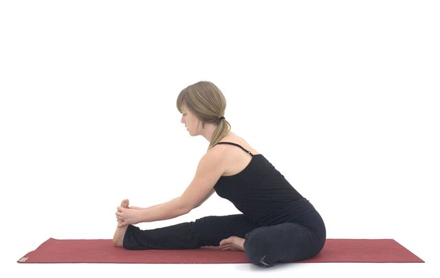 Grundläggande och avancerad sittande yoga poses
