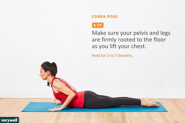 Hur man gör Cobra Pose (Bhujangasana) i Yoga