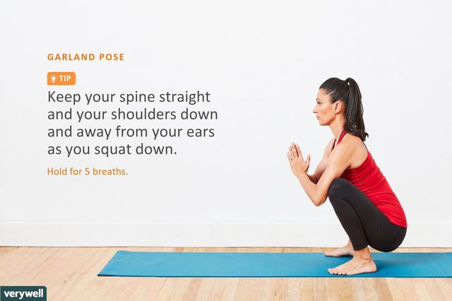 Hur man gör Garland Pose (Malasana) i Yoga
