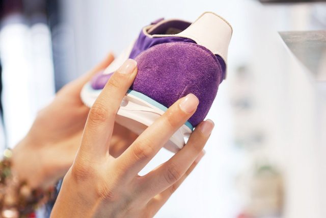 Running Shoes vs Walking Shoes