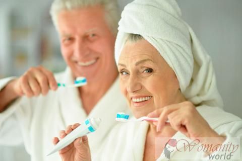 Problemi di salute orale negli anziani