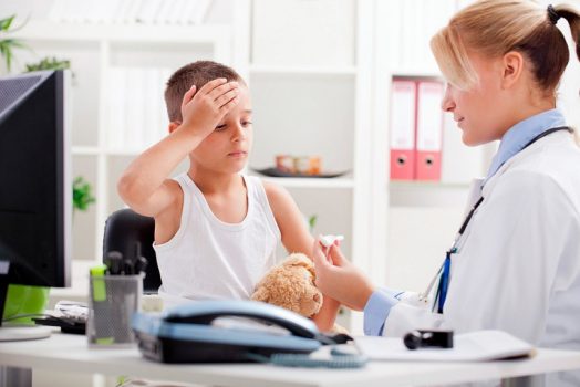 Pneumoni hos barn: typer av lunginflammation, symptom, diagnos och behandling