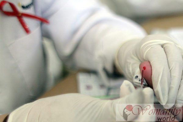 Een eenvoudiger twee antiretrovirale behandeling effectief is tegen HIV