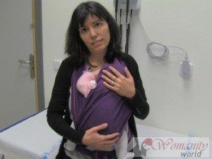 Der erste Monat des Lebens von Julia, die Tochter eines Kinderarzt