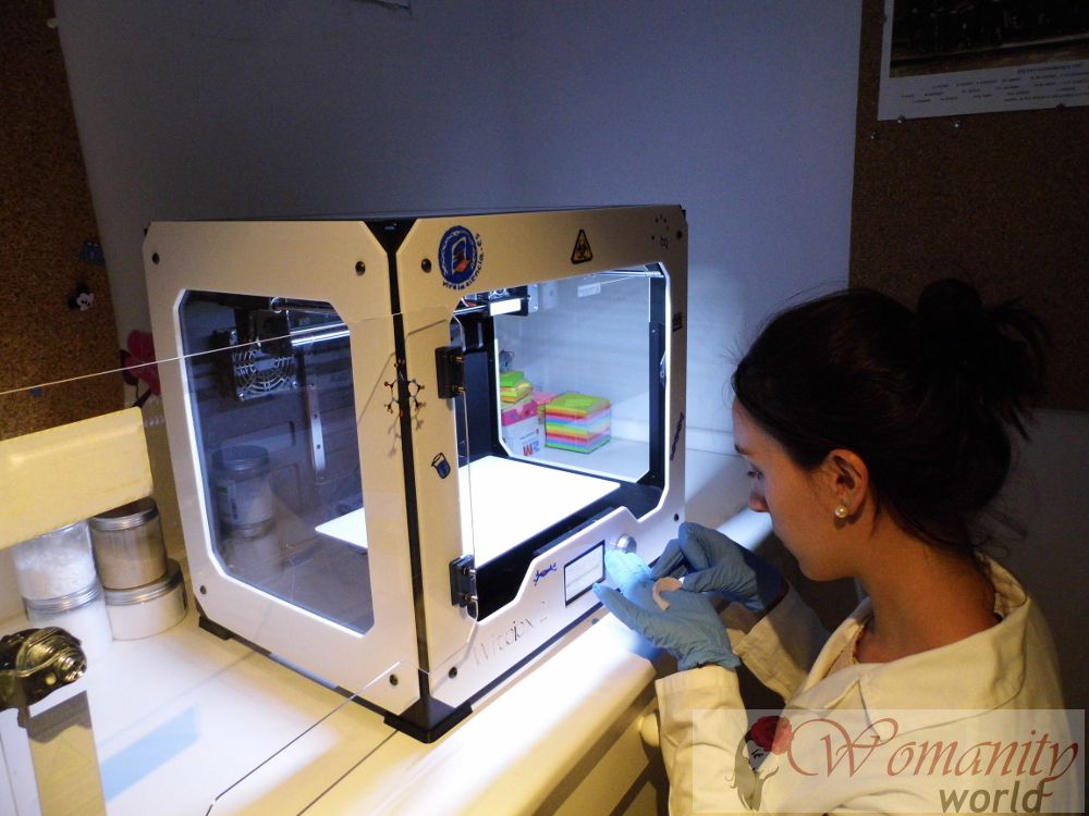 Ricercatori spagnoli creano tessuti umani 3D per sostituire il metallo protesi.