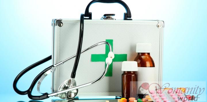 54% Della popolazione nell'armadietto dei medicinali mantiene avanzi farmaci.