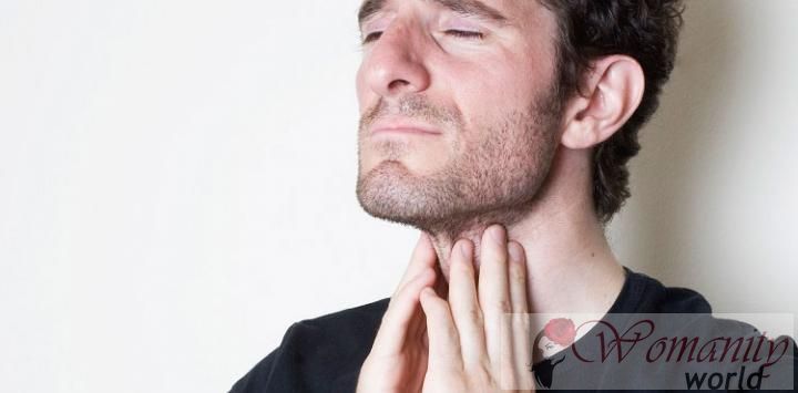 Stress e ansia possono danneggiare le corde vocali