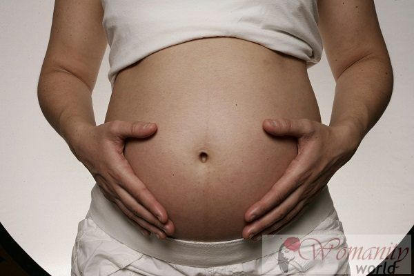 I pediatri chiedono vaccini contro la pertosse a incinta